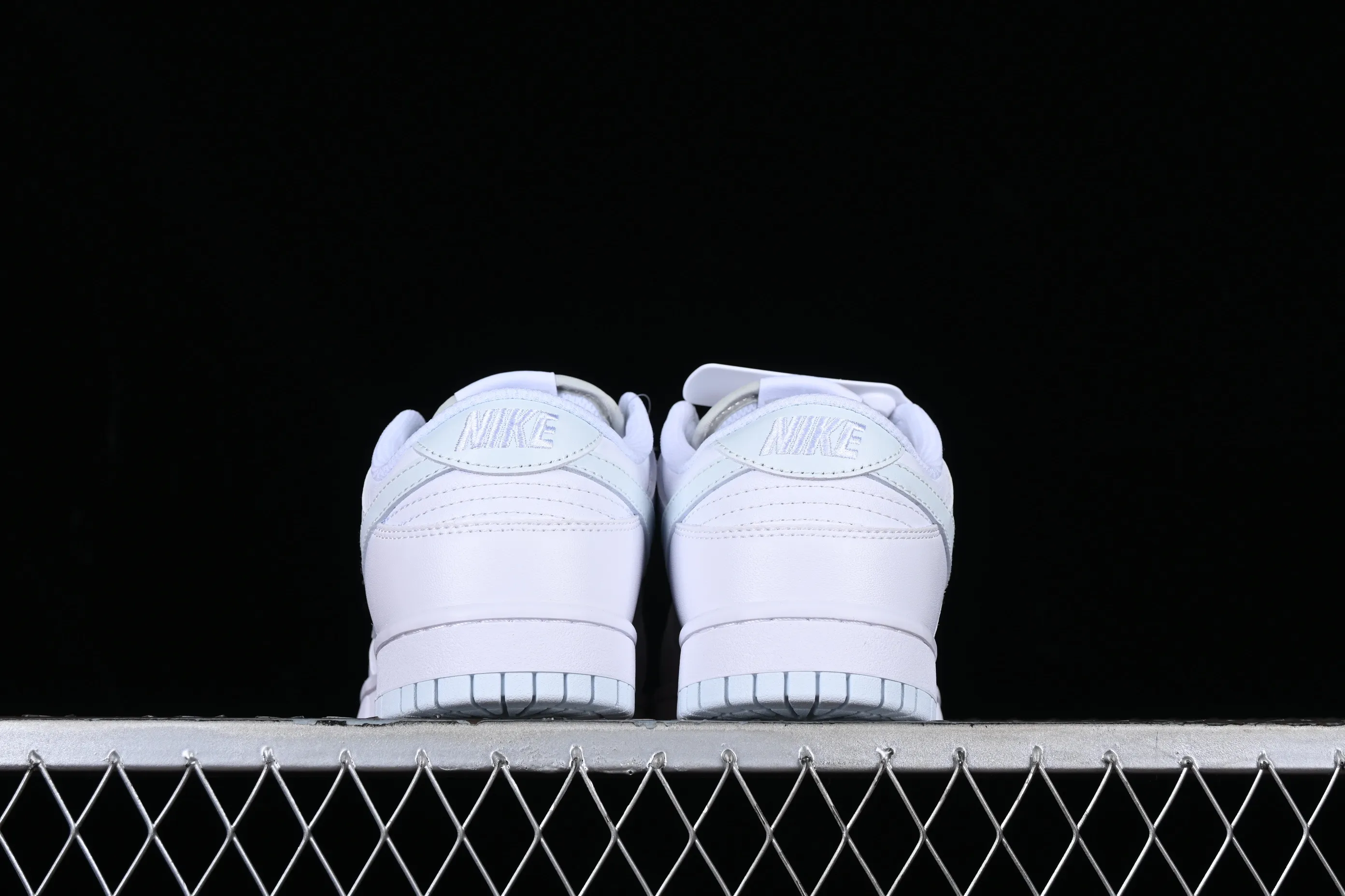 All categories Nk SB Dunk series Nk SB Dunk Low low-top sneakers N version Nk Dunk Low "Pure Platinum" white gray SB low-top sports and leisure sneakers DV0831-101